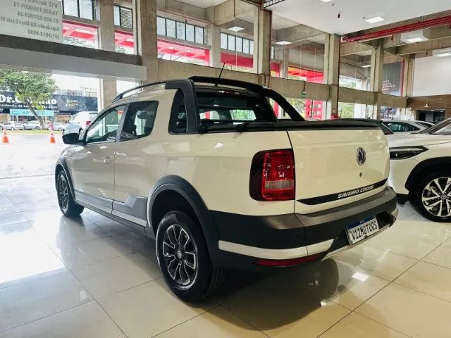 Veículo à venda: VOLKSWAGEN Saveiro CROSS CD Total Flex 2021/2022 por R$  104900,00