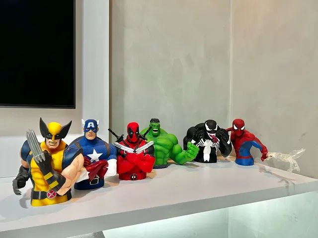 Action figures Marvel