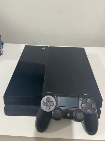 Sony Playstation 4, 500GB, Standard - Preto - Escorrega o Preço