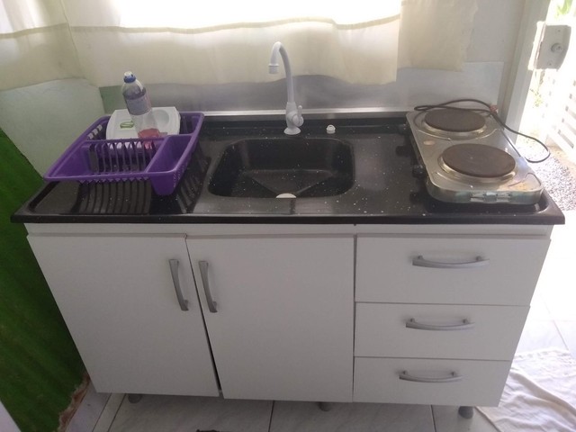 Suíte funcional com entrada independente na praia do santinho  - Foto 6