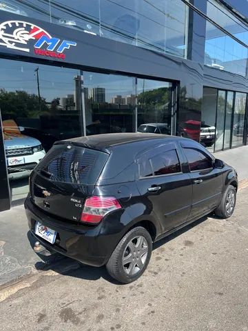 CHEVROLET AGILE  UM EXCELENTE HATCH BARATO E COMPLETO!!! 