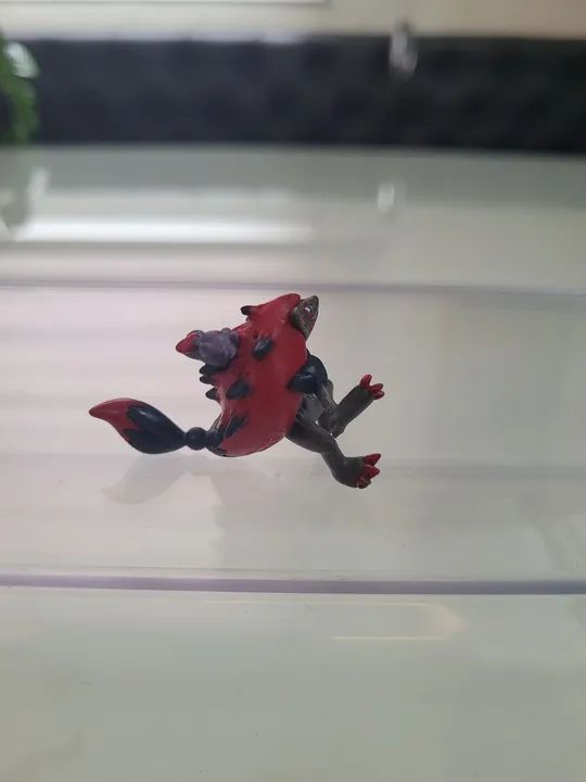 Boneco Pokémon - Zoroark - Foto 2