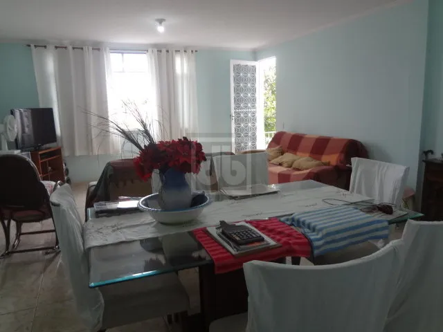 Ilha do Governador - Tauá - Casa 2 Famílias - Quintal - Garagem - Estilo primeira locação