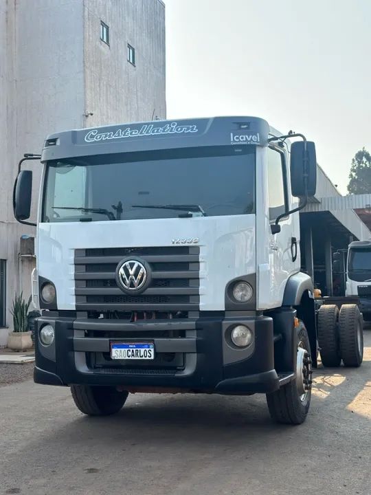 Volkswagen Constellation 17-330 toco 4x2 - Foto 2