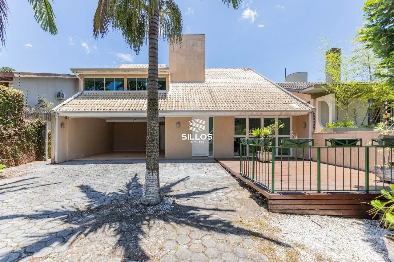 Casa à venda com 4 quartos no Tarumã - Curitiba
