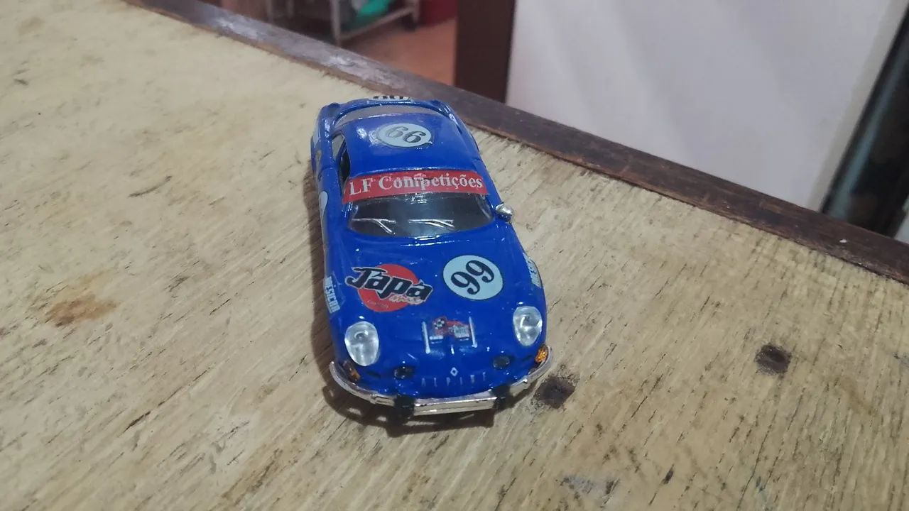 miniatura metal escala 1:43 renault alpine rallye customizado - Foto 4