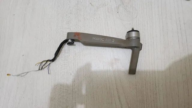 braço dianteiro esquerdo com motor mavic air 2 - Foto 3