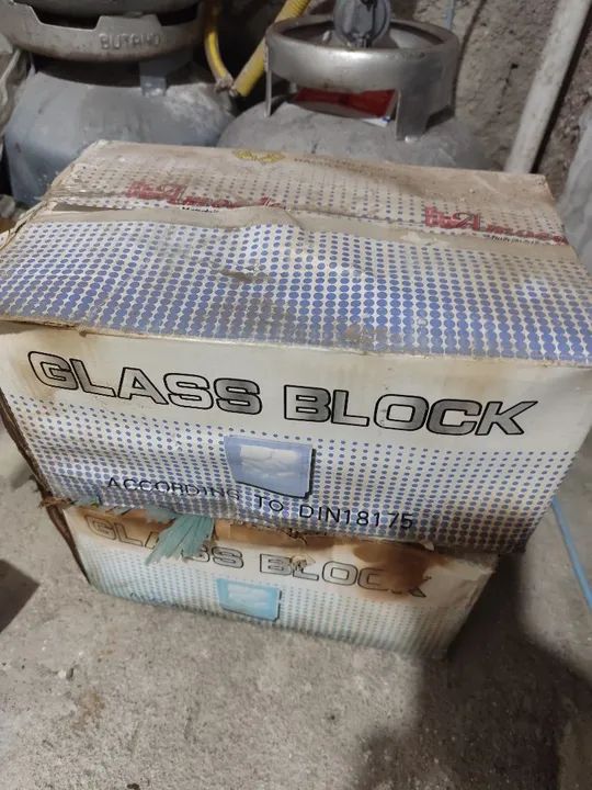 Bloco de Vidro Transparente 20, reais cada - Foto 5