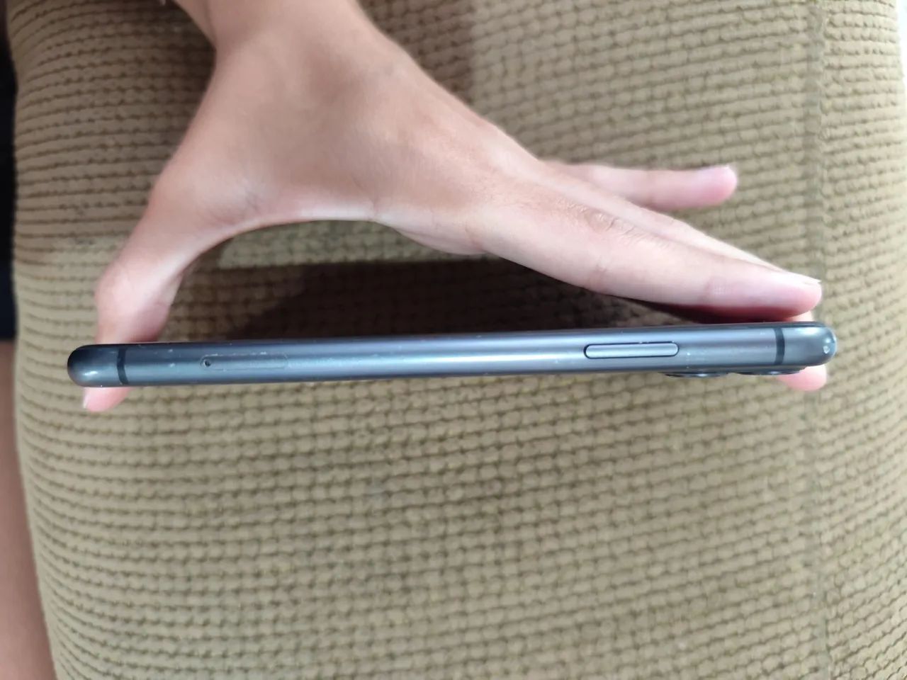 IPHONE 11 - 64GB - Foto 3