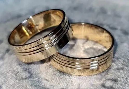 Alianças de casamento em ouro 18k - Foto 2