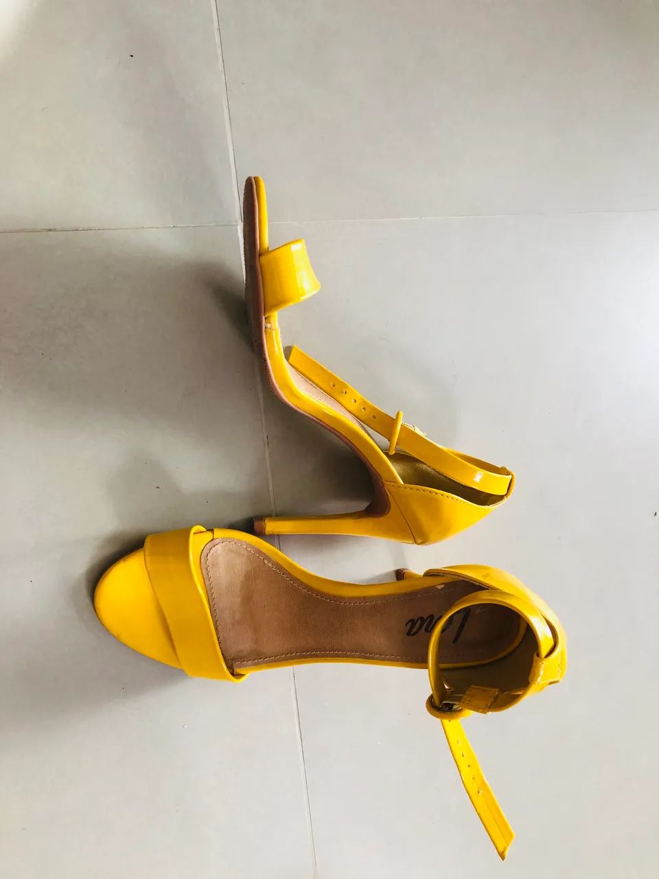 Sandália ótimo preço 