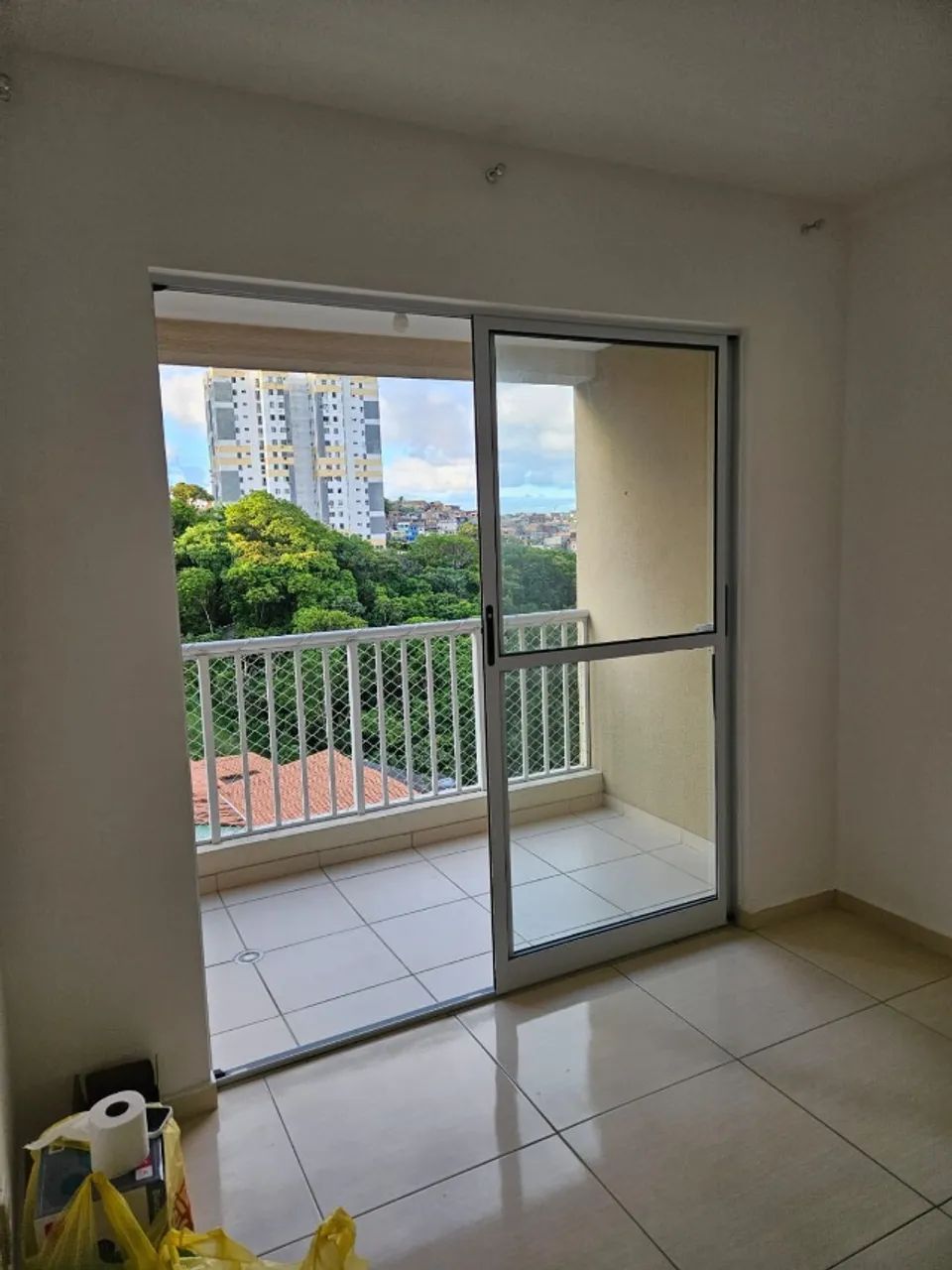 Apartamento no condomínio Residencial Allegri, 2 quartos, suite, Banheiro social, varanda  - Foto 6