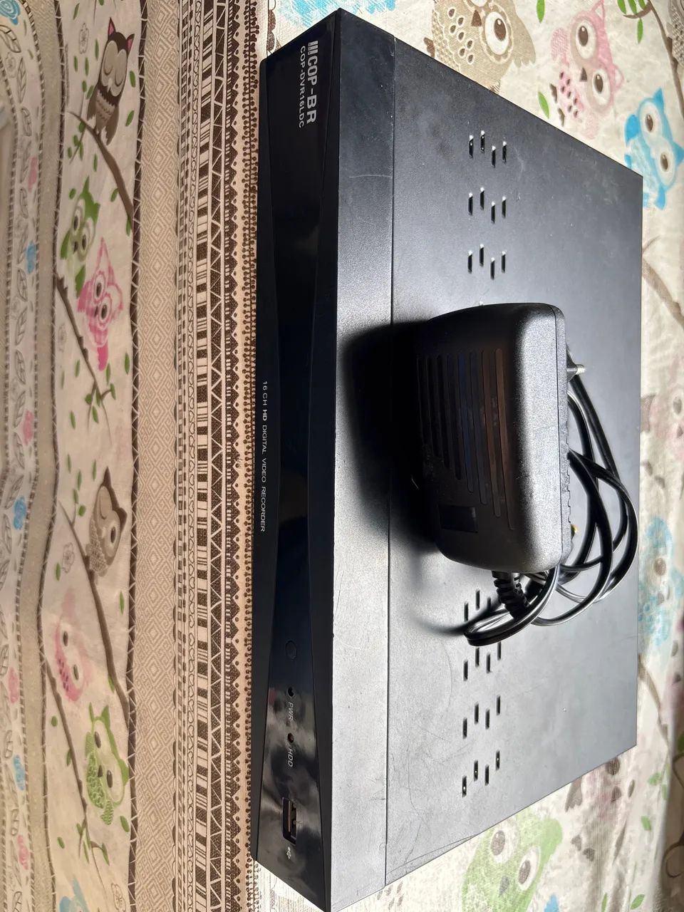 Dvr 16 canais com 6 câmeras e 6 fontes
