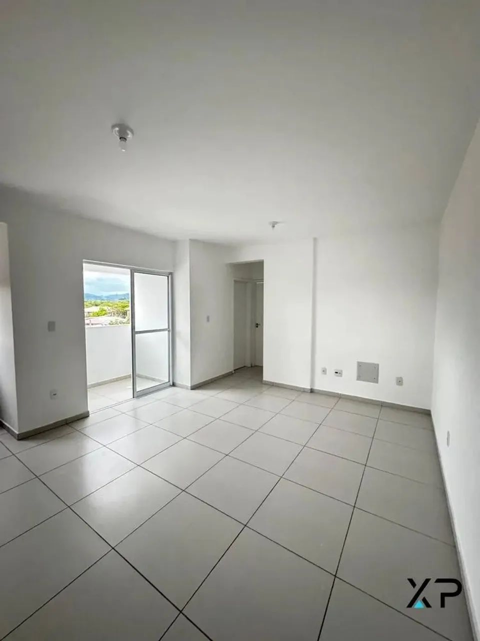Apartamento a venda com 2 quartos, 1 banheiro e 1 vaga de garagem. - Foto 2