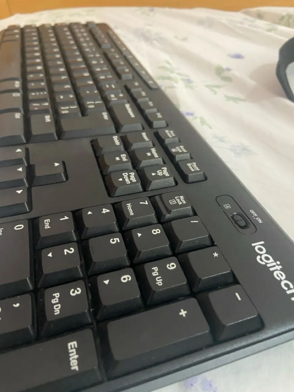 Teclado Logitech K270 WIRELESS KEYBOARD