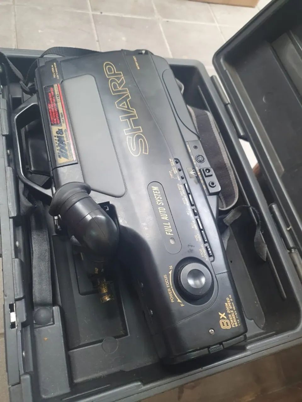 Filmadora VHS VL-170 da Sharp