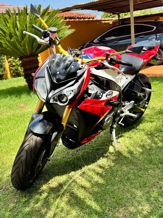 BMW S1000r ano 2016