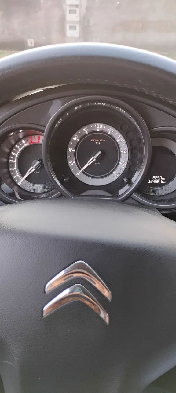 C3 exclusive 1.6 AUT. 36.500 km rodados 2o dono  - Foto 9