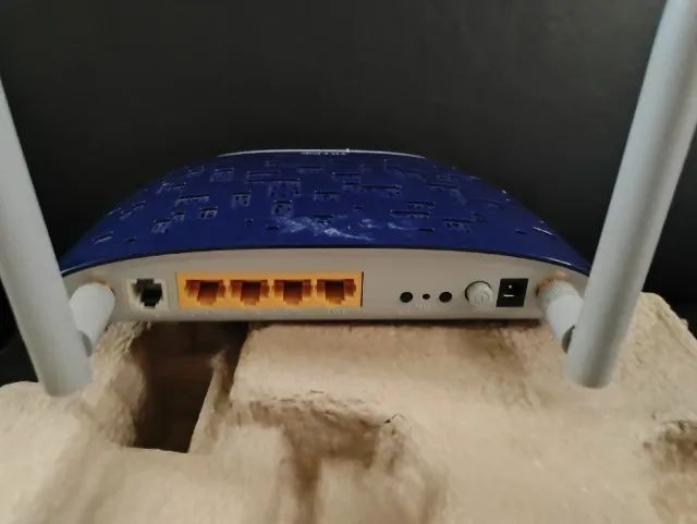 Modem Router  (TP LINK)  300Mbps Wireless N ADSL2+  - Foto 4