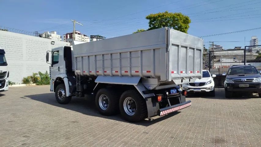 Vw 31320 Cacamba Basculante - Foto 2