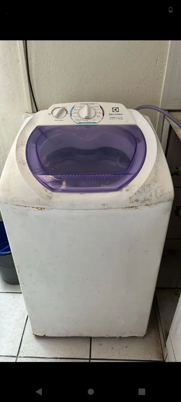 Máquina de lavar com defeito 