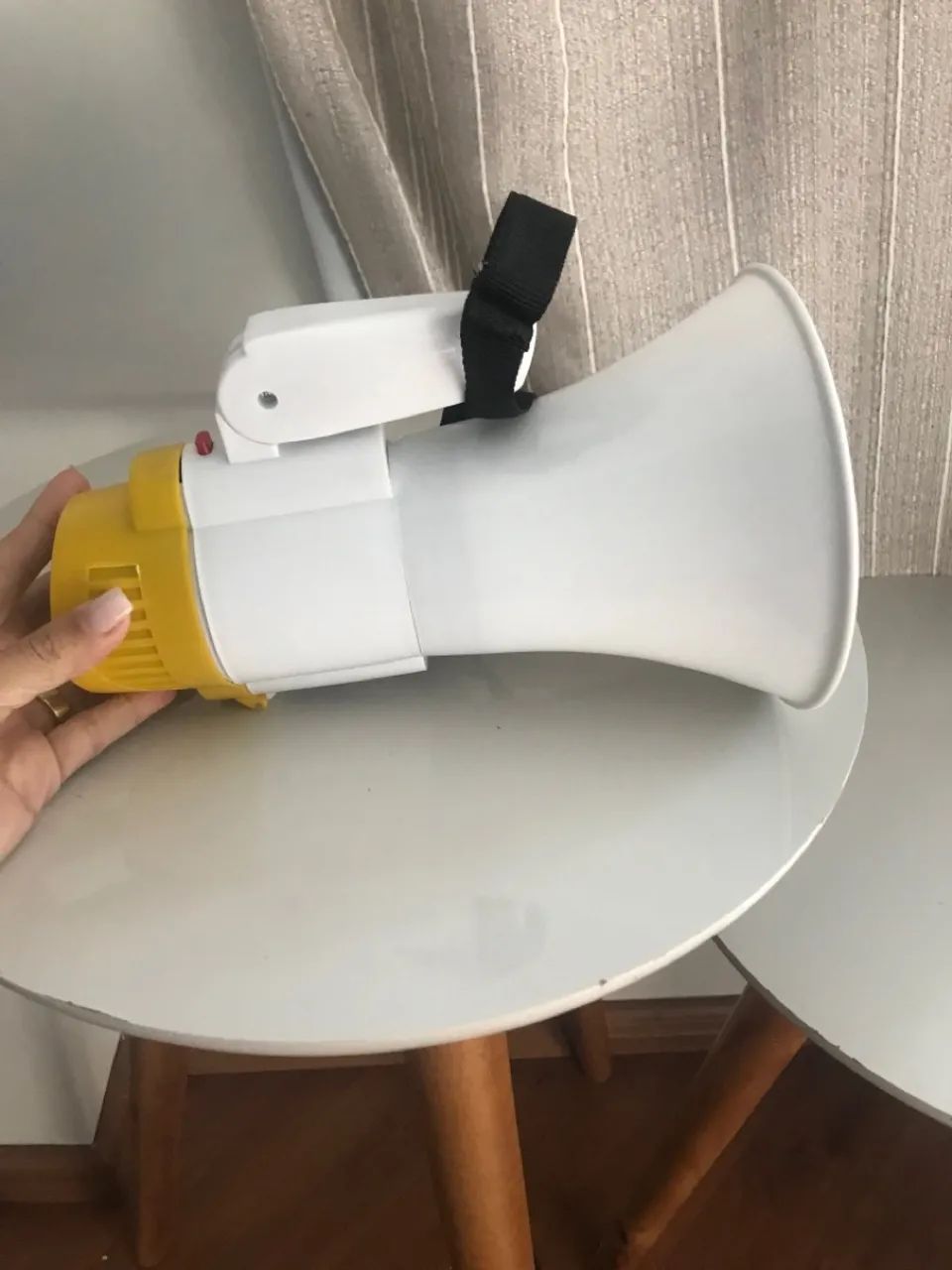 Megafone Portátil - Potente e Funcional