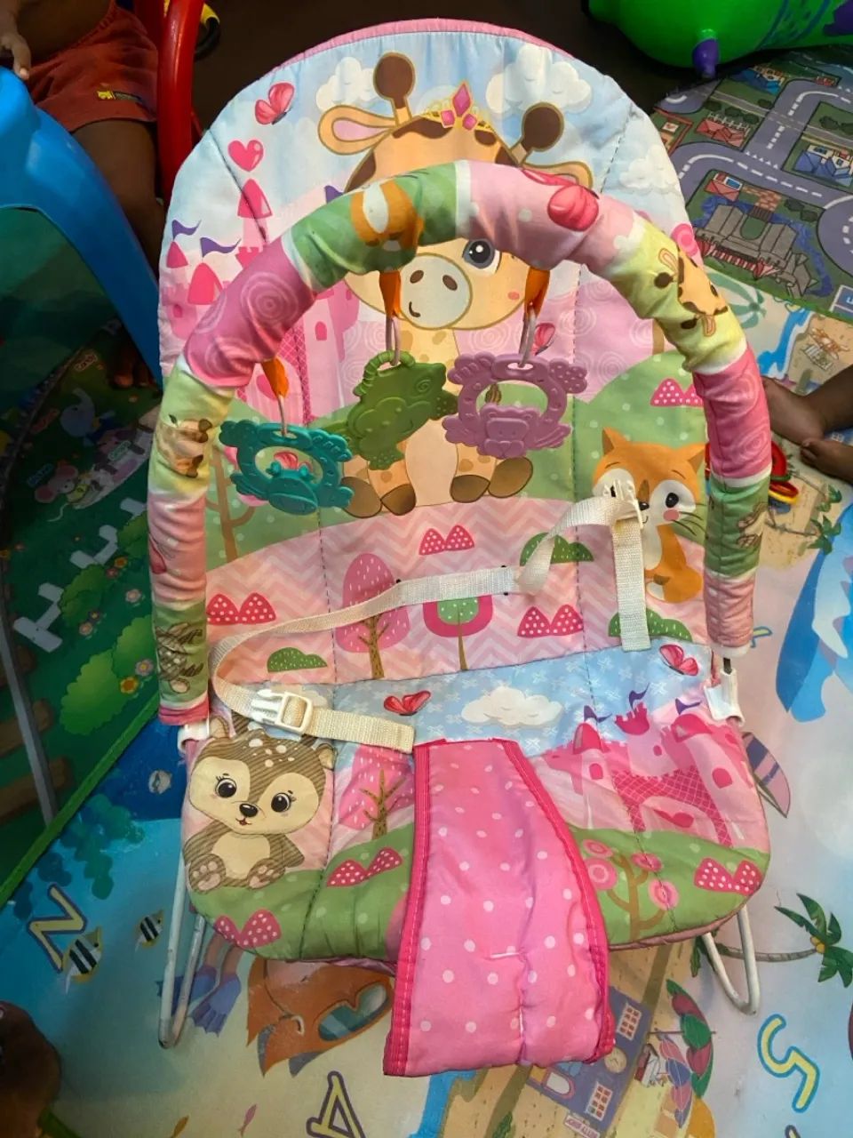 Cadeirinha de Bebê com Brinquedos e outros