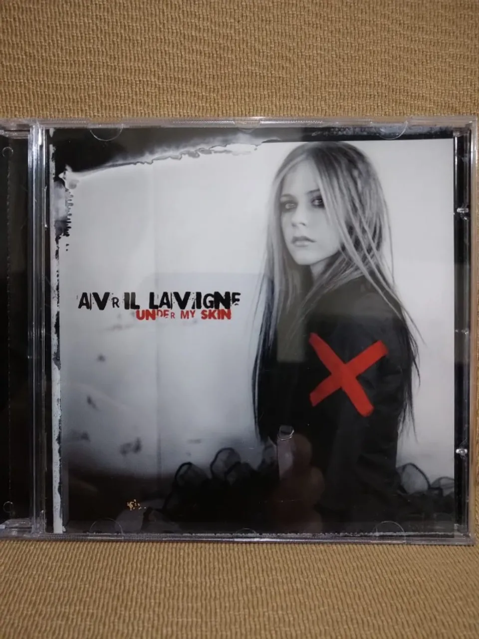 CD Under My Skin Avril Lavigne