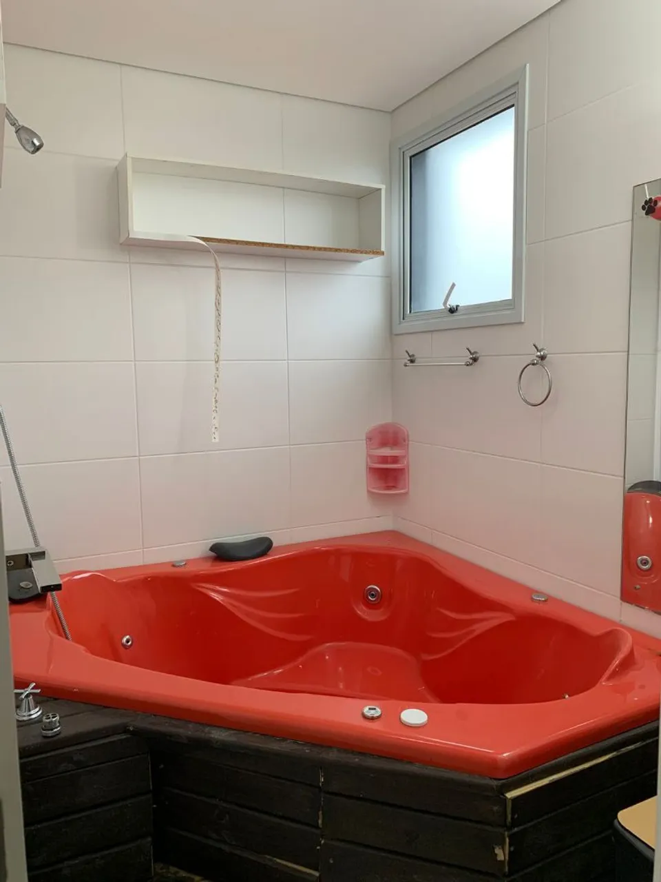 Banheira de hidromassagem para relaxamento