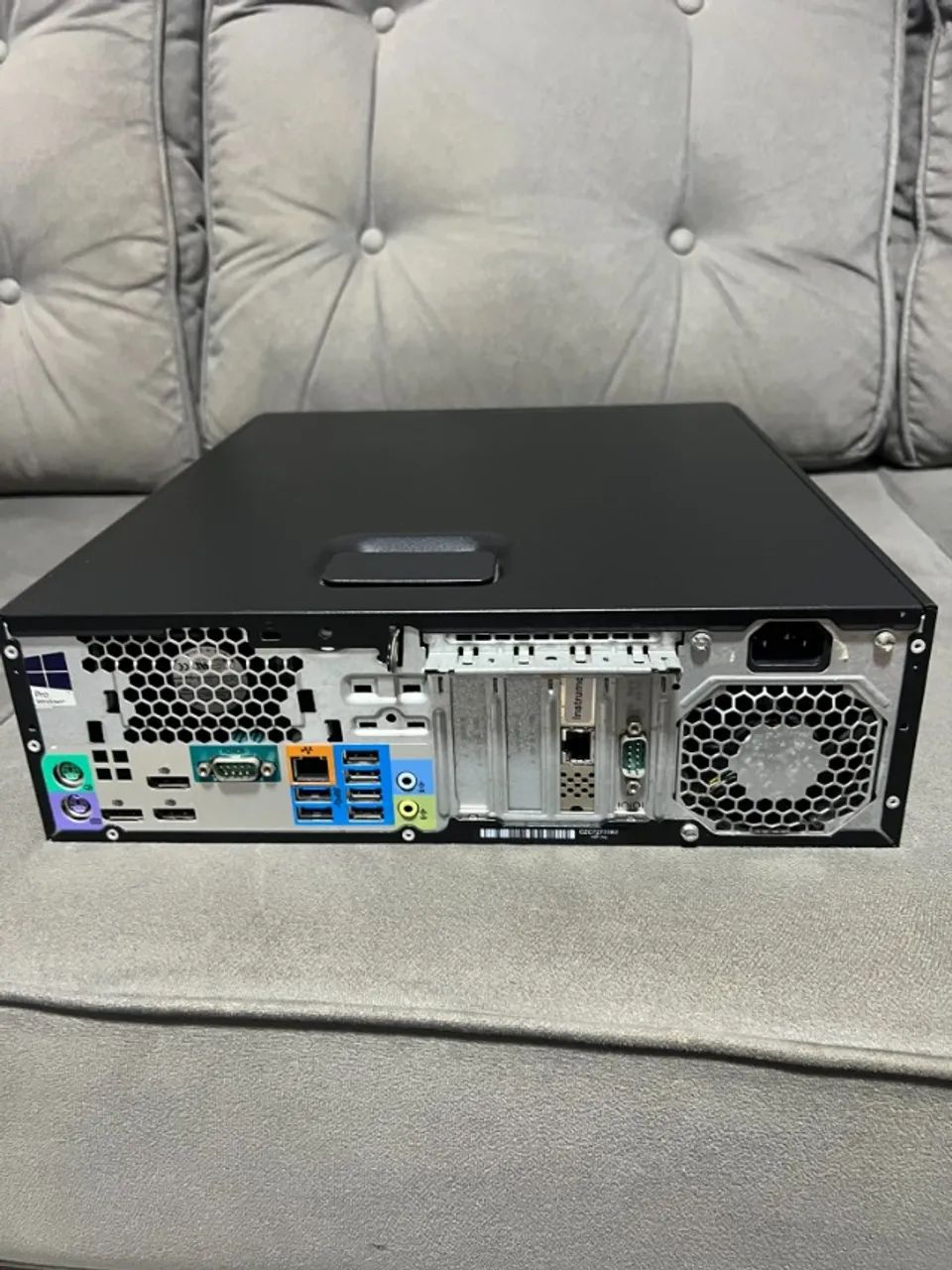 Desktop HP Z240 Intel Xeon 8GB RAM 500GB HDD - Foto 3