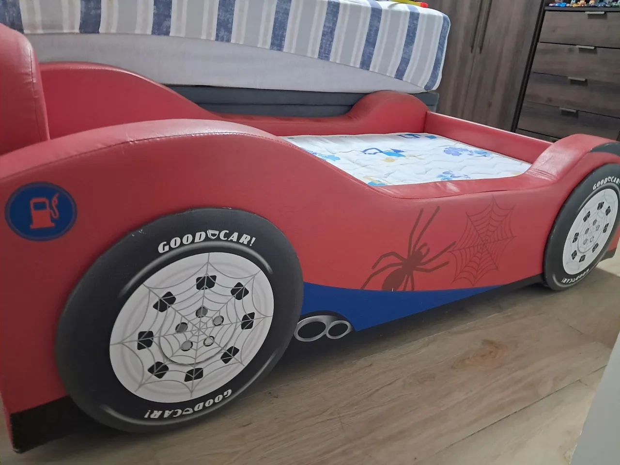 Cama de criança, carro do homem aranha - Foto 3