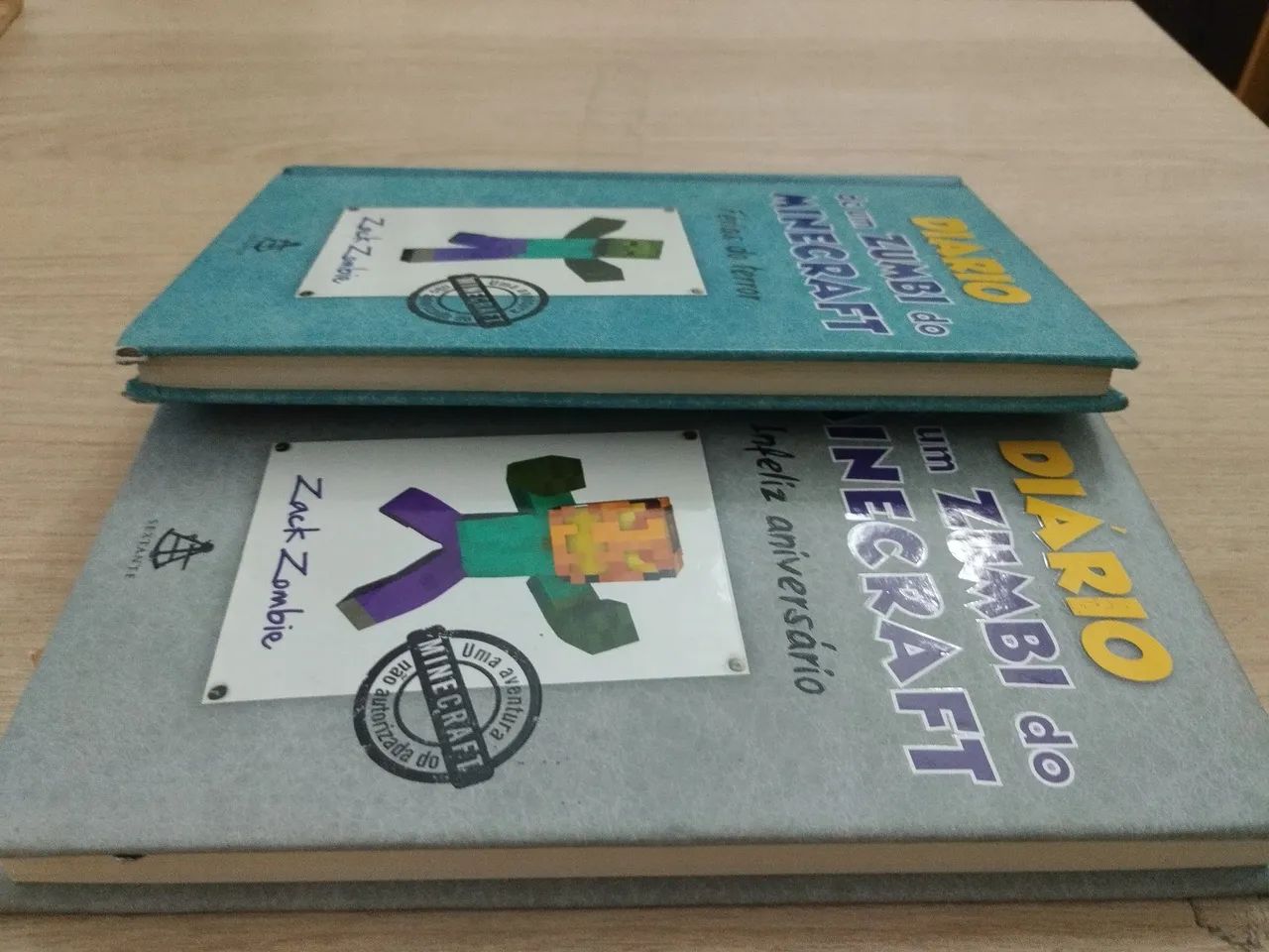 Diário de um Zumbi do Minecraft (2 livros) excelente estado  - Foto 4