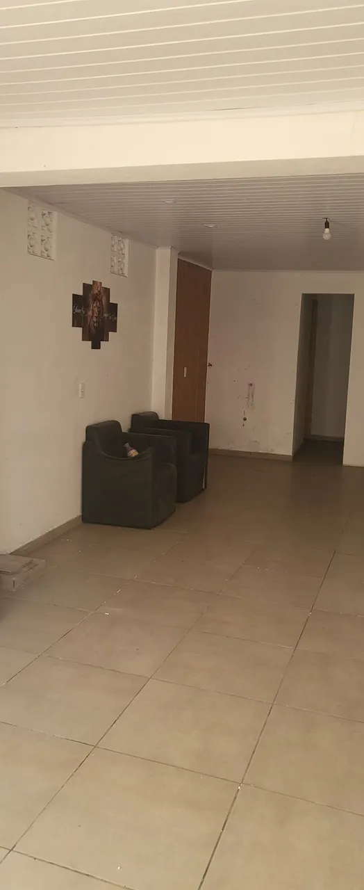 Sala, ou moradia.