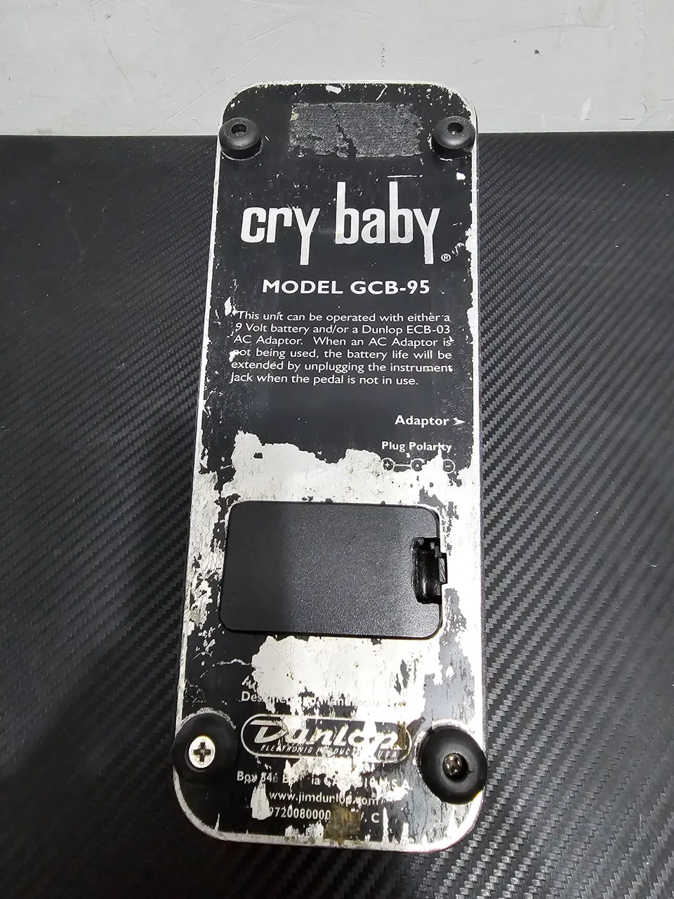 pedal wah wah cry baby dunlop