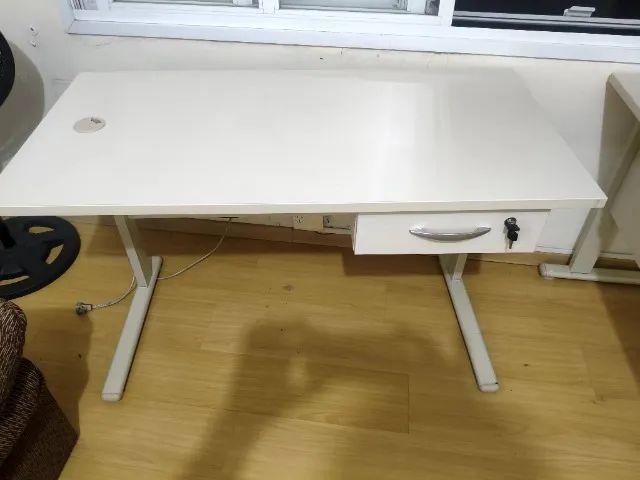 Mesa de escritório 64684501308161120