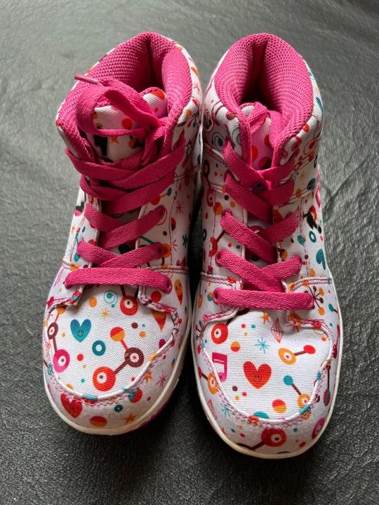 Tênis menina de rodinha tamanho 32 - Foto 4