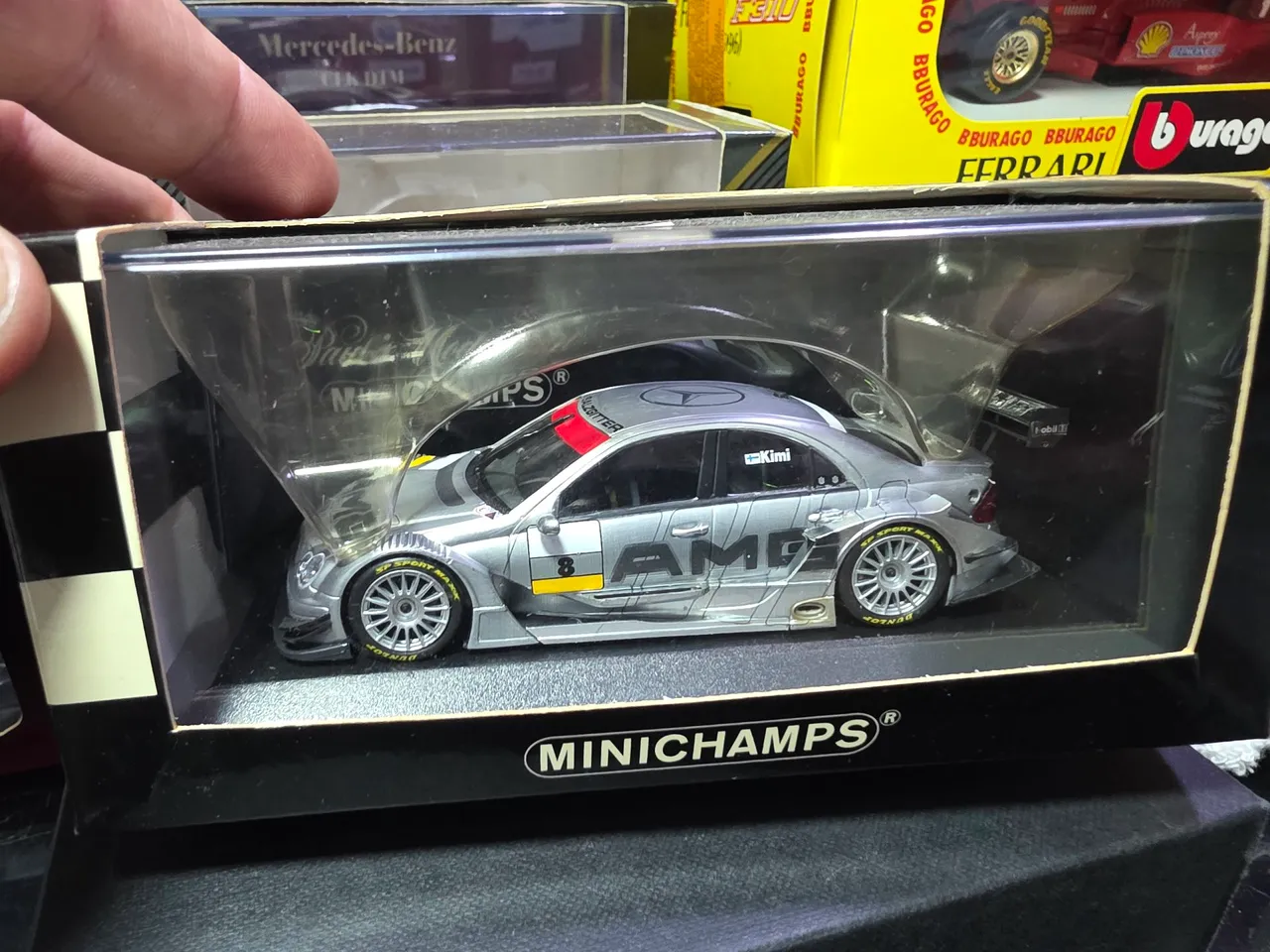 Miniatura Mercedes 300 Sl (lacrada) e o Miniatura Mgb 1:43 Ixo