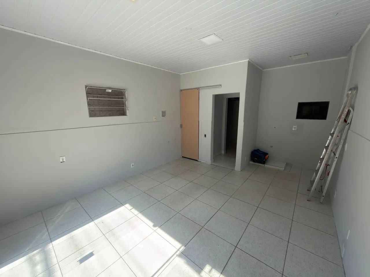 Linda loja em Itapuã  - Foto 5