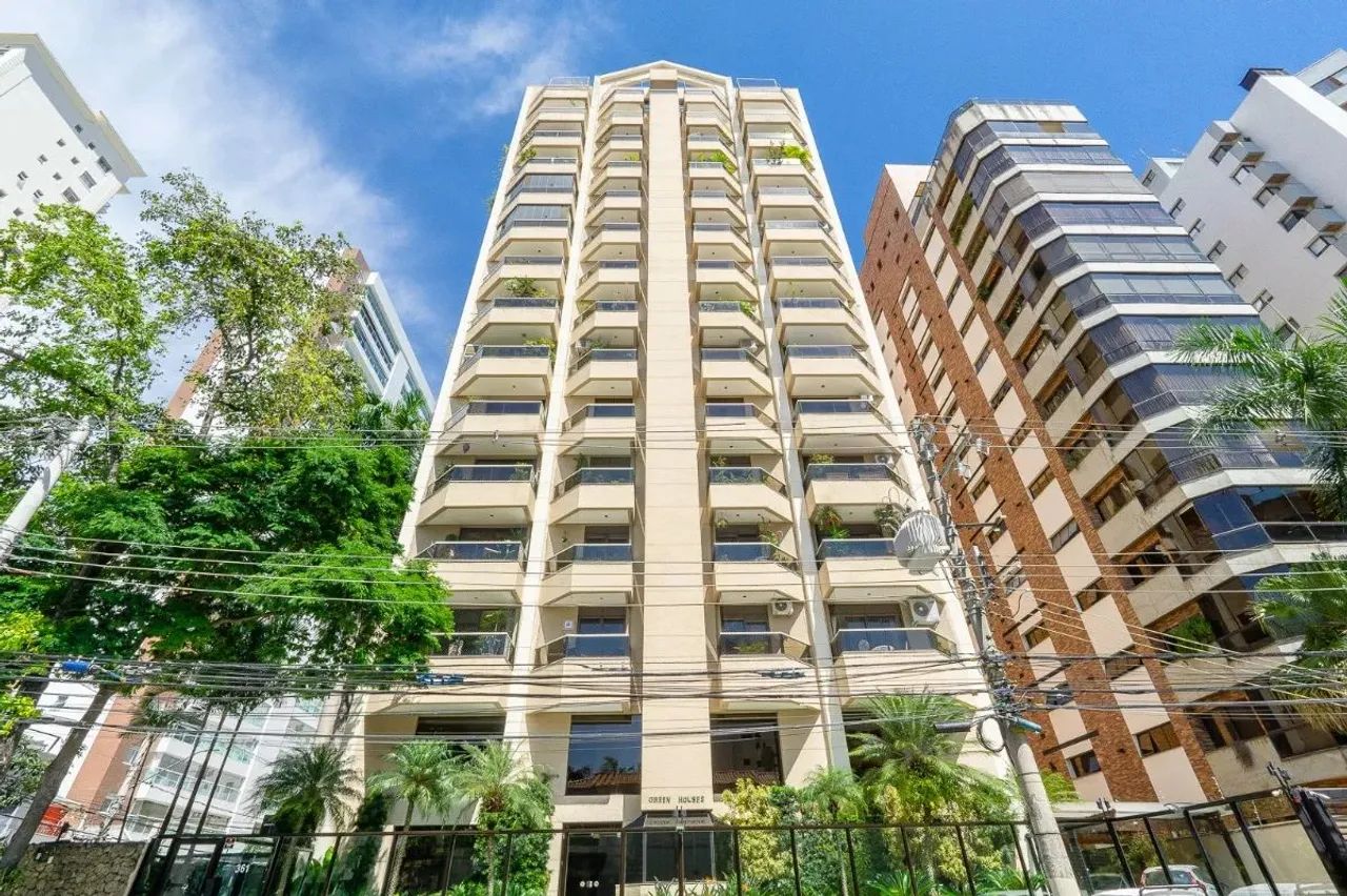 Apartamento tipo para venda com 4 quartos, sendo 2 suítes, 200m² - Foto 2