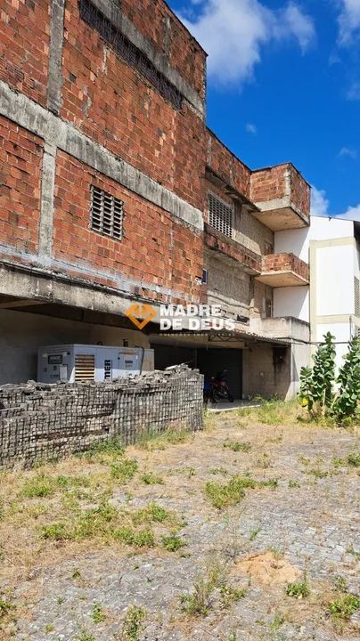 Terreno Murado com Prédio comercial a venda - Foto 4