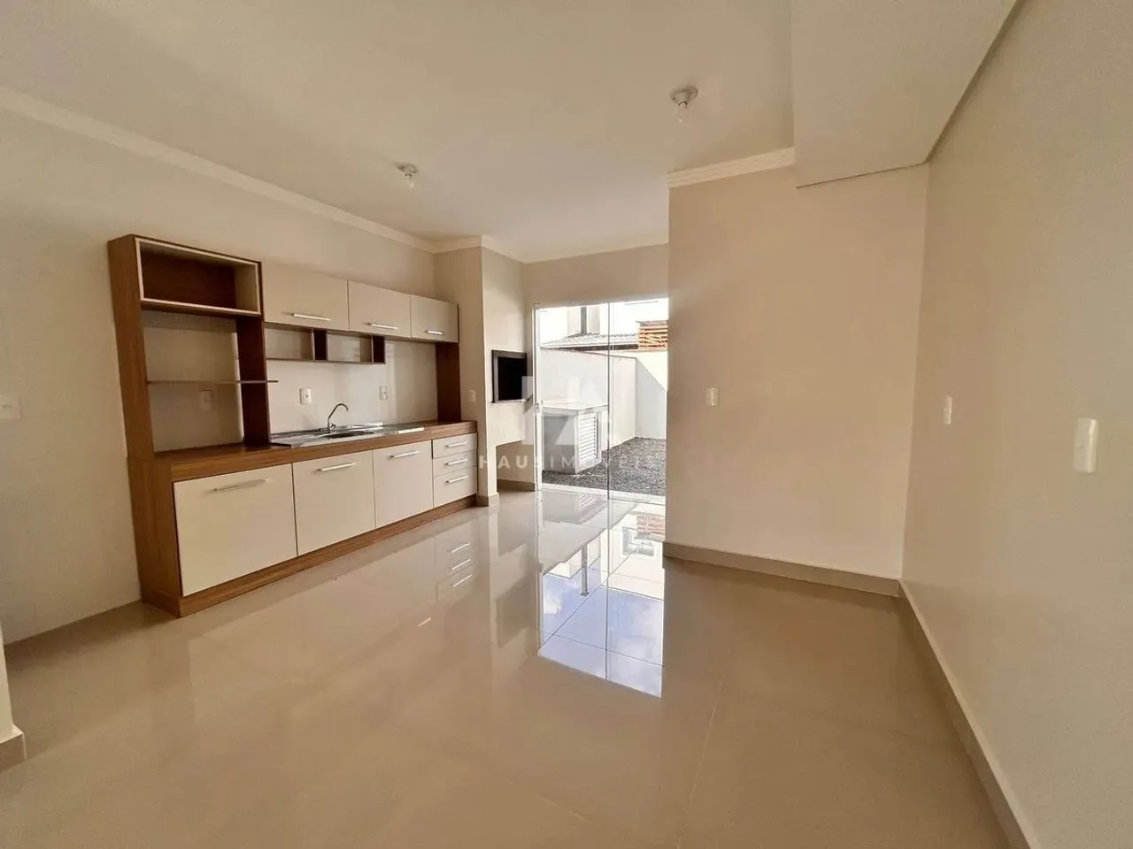 Casa Geminada Ref 5677