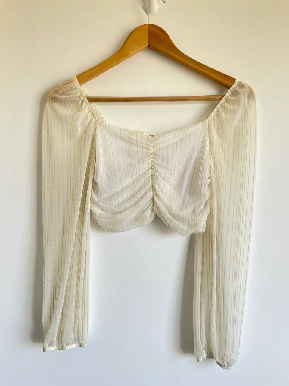 Blusa tam 16 cropped bege Young Connection - Foto 2