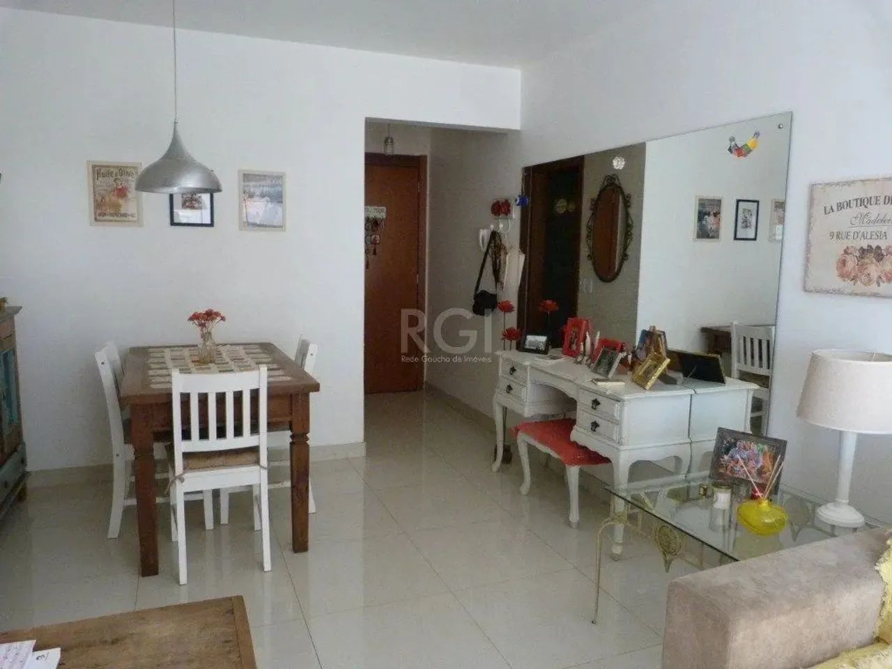 Excelente oportunidade no Bairro Jardim Carvalho, Apartamento com 3 dormitórios, cozinha , - Foto 4