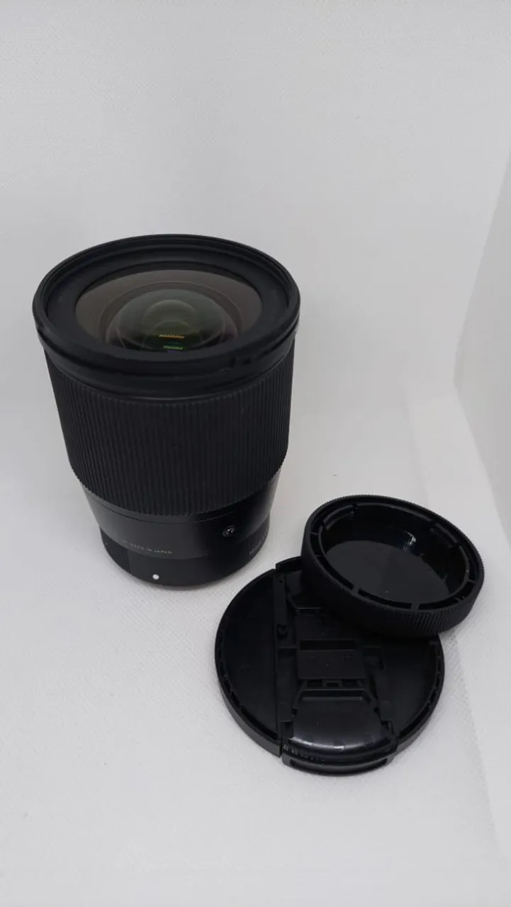 Lente Sigma 16mm F1.4 Sony-APSC