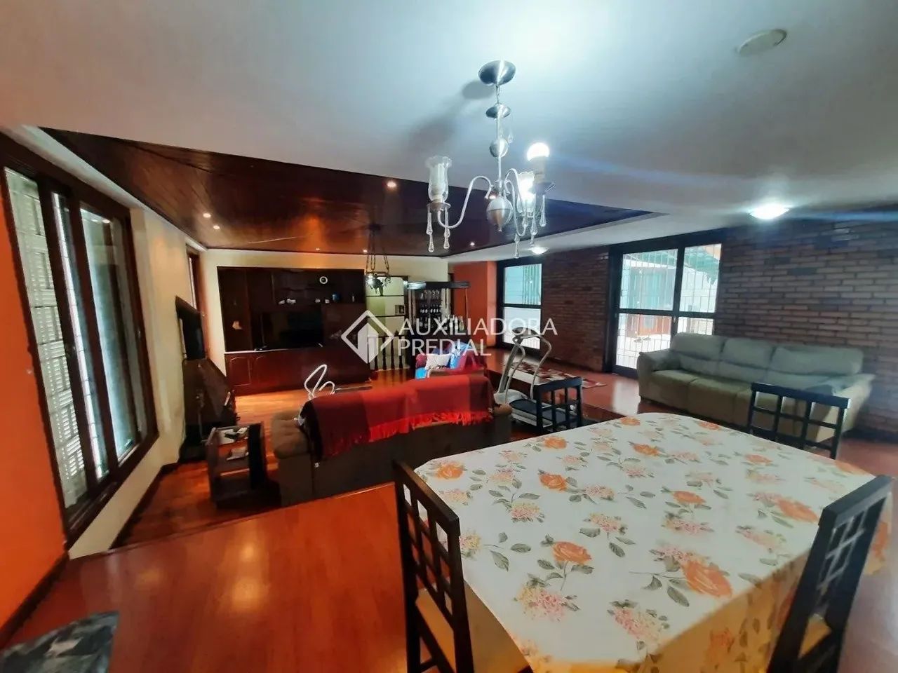Casa no bairro Sarandi - Foto 4