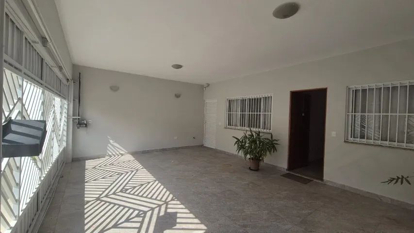 Casa térrea pra Locação em Jundiaí