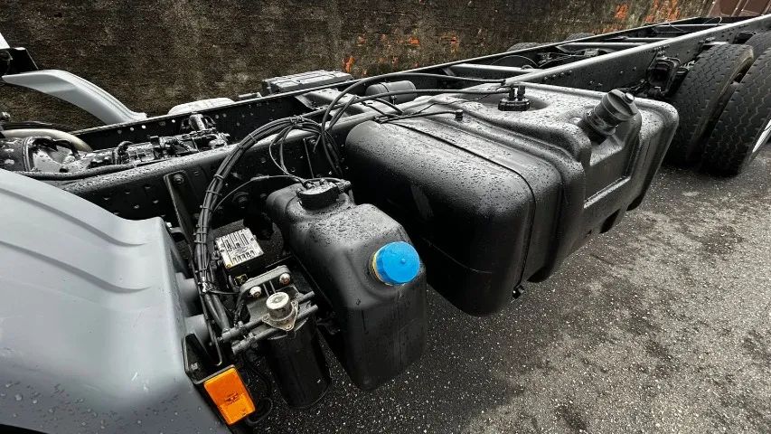 Caminhão Mercedes-Benz - 2426CL - Foto 11