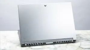 Acer Predator Triton 300SE Pt316-51s  - Foto 5