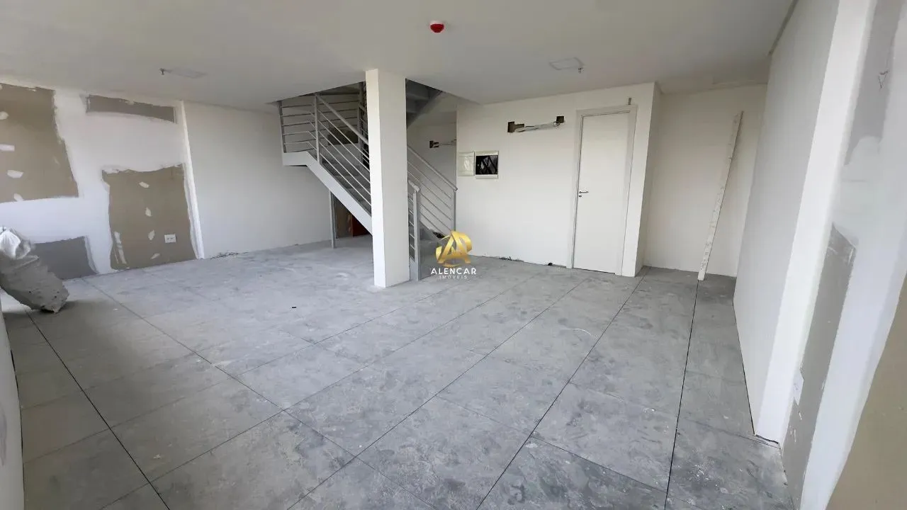 Sala duplex - disponível para locação na Praia da Costa, VV/ES