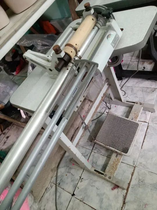 Vendo duas máquinas de costura industriais  - Foto 2